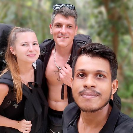 Coco Mount Residence - Hiriketiya ديكويلاّ تين المظهر الخارجي الصورة