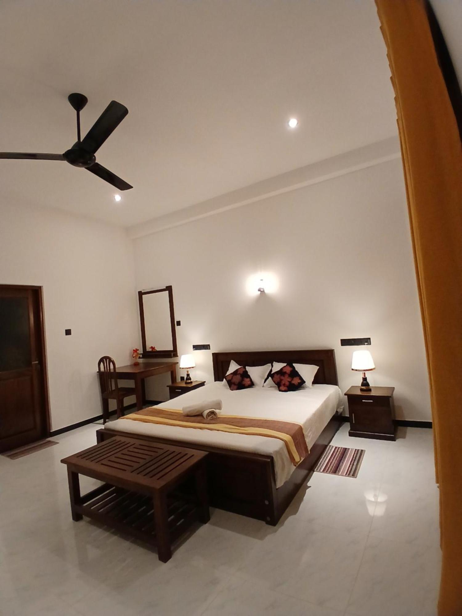 Coco Mount Residence - Hiriketiya ديكويلاّ تين المظهر الخارجي الصورة